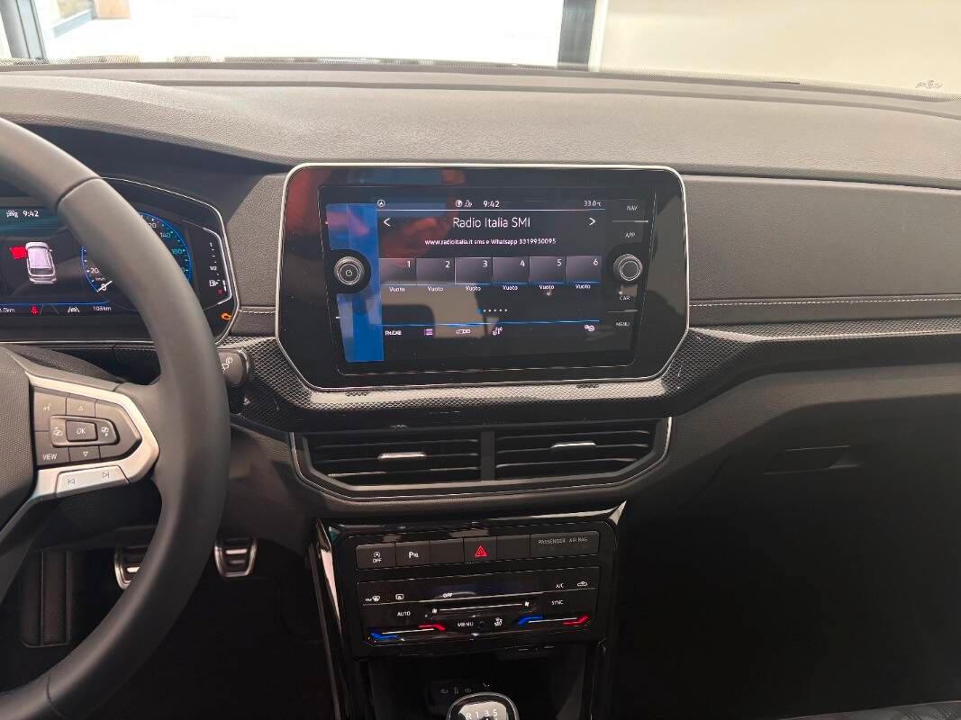 Volkswagen T-Cross 1.0 tsi R-Line 115cv