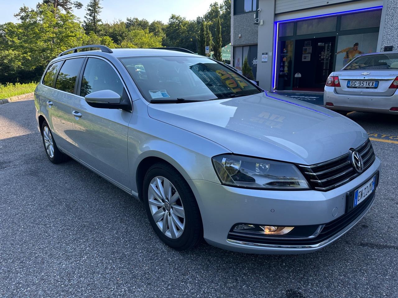 Volkswagen Passat Var. 2.0 TDI Highline* C.D OK *