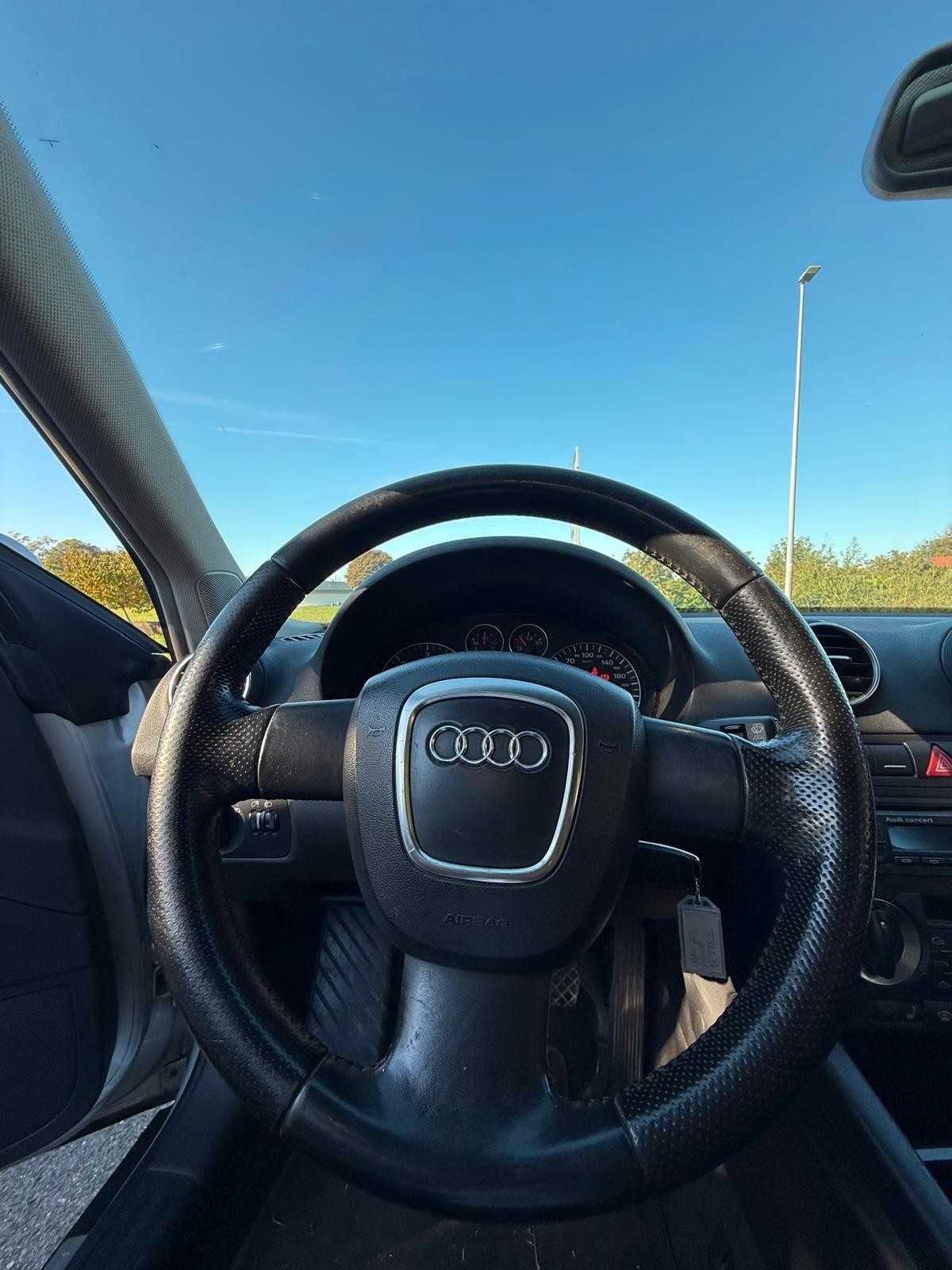 Audi A3 SPB 2.0 16V TDI Ambiente