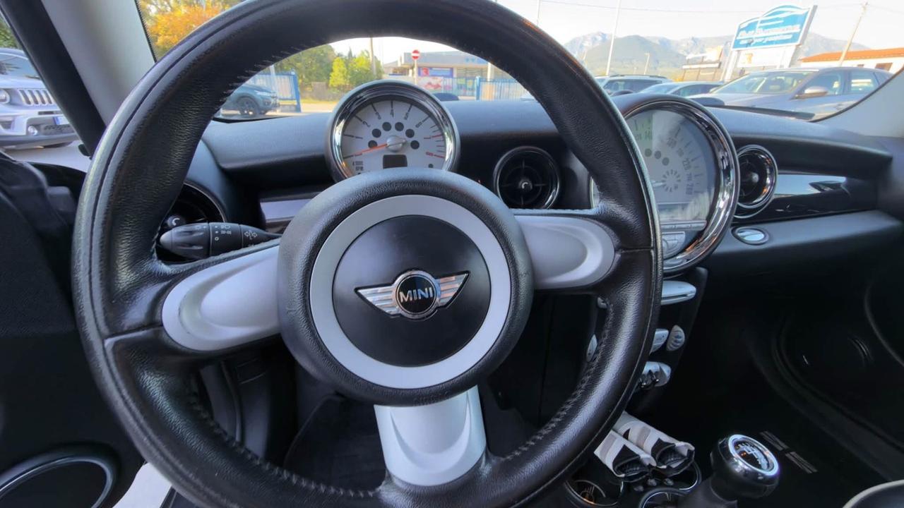 Mini 1.6 16V One