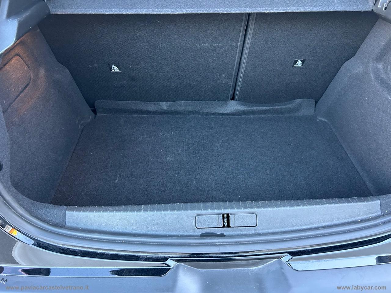 LANCIA Ypsilon Hybrid e-DCT Ed.Limitata Cassina