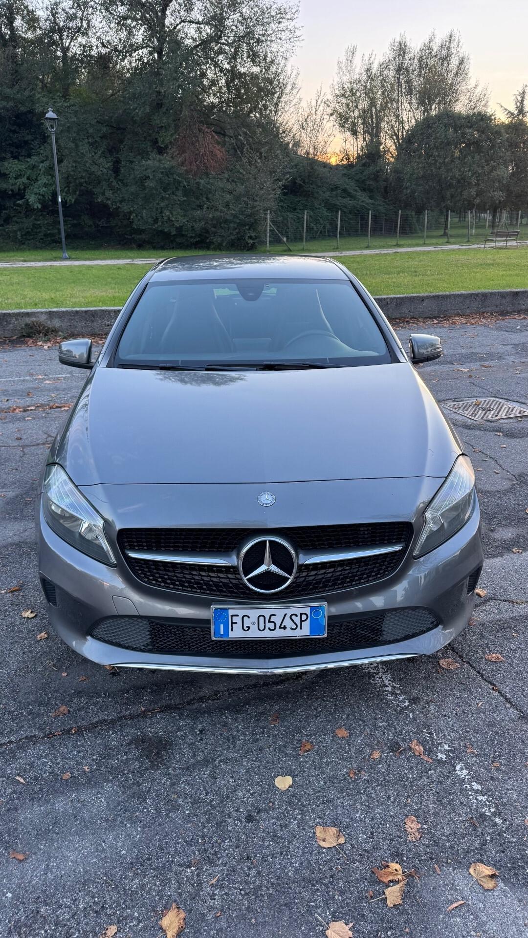 Mercedes-benz Classe A180d Business – 2016
