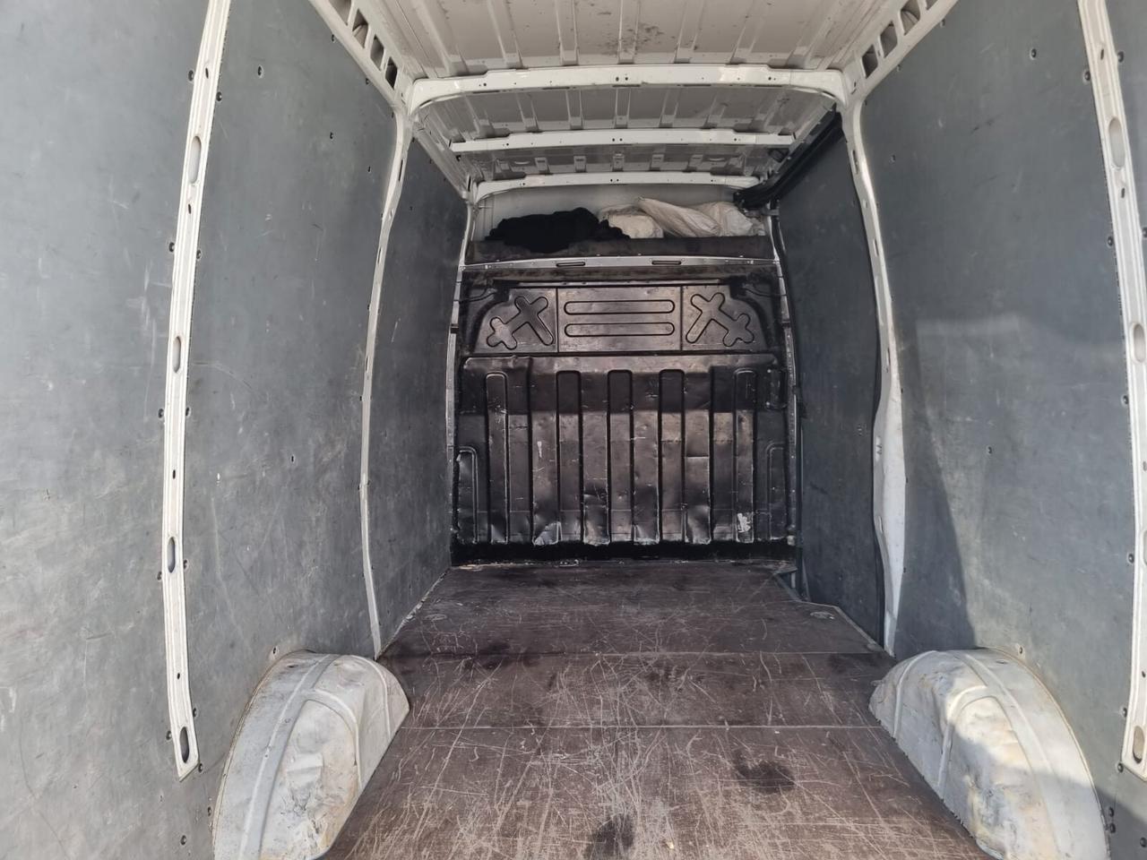 Iveco Daily 35S15V 2.3 HPT PM-SL-TM Furgone