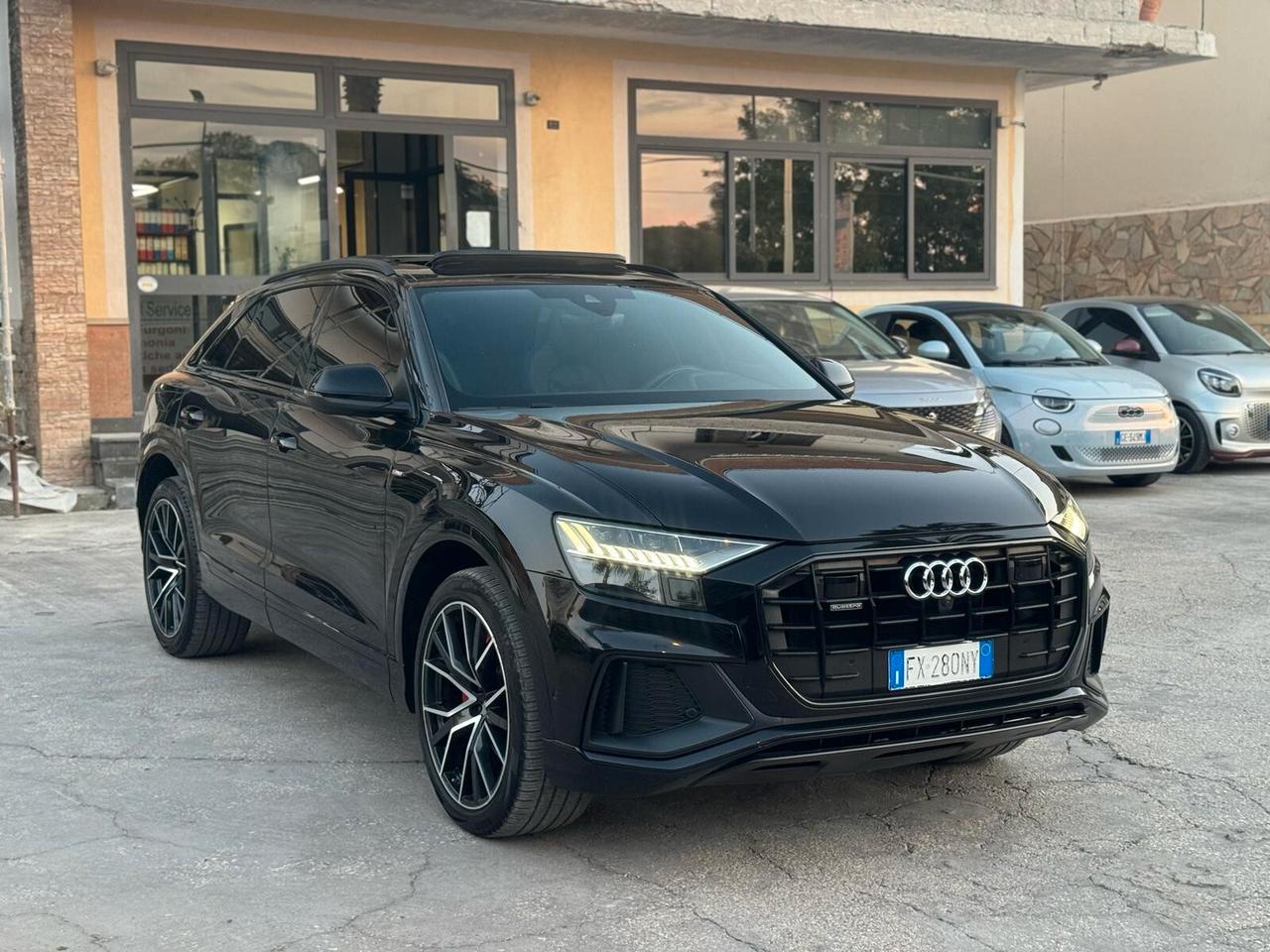 Audi Q8 50 TDI S-LINE TETTO APRIBILE