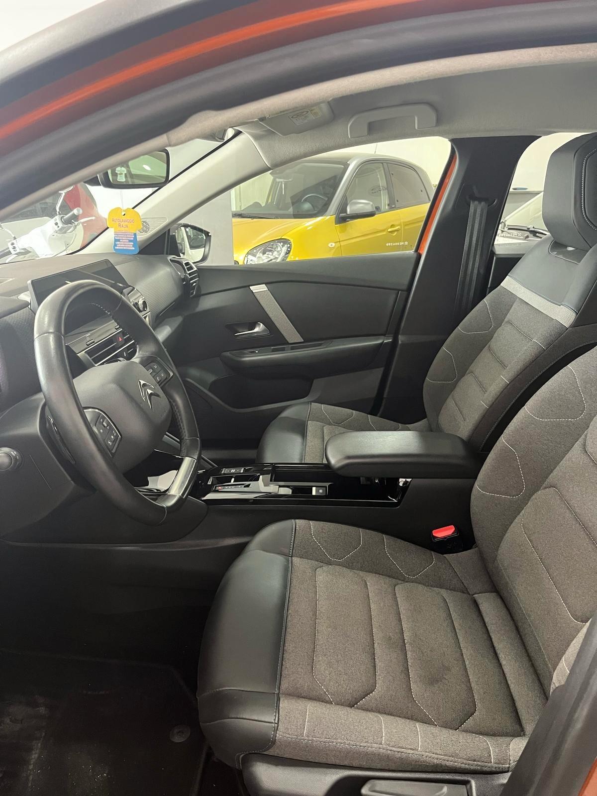 Citroen C4 BlueHDi 130 S&S EAT8 Shine