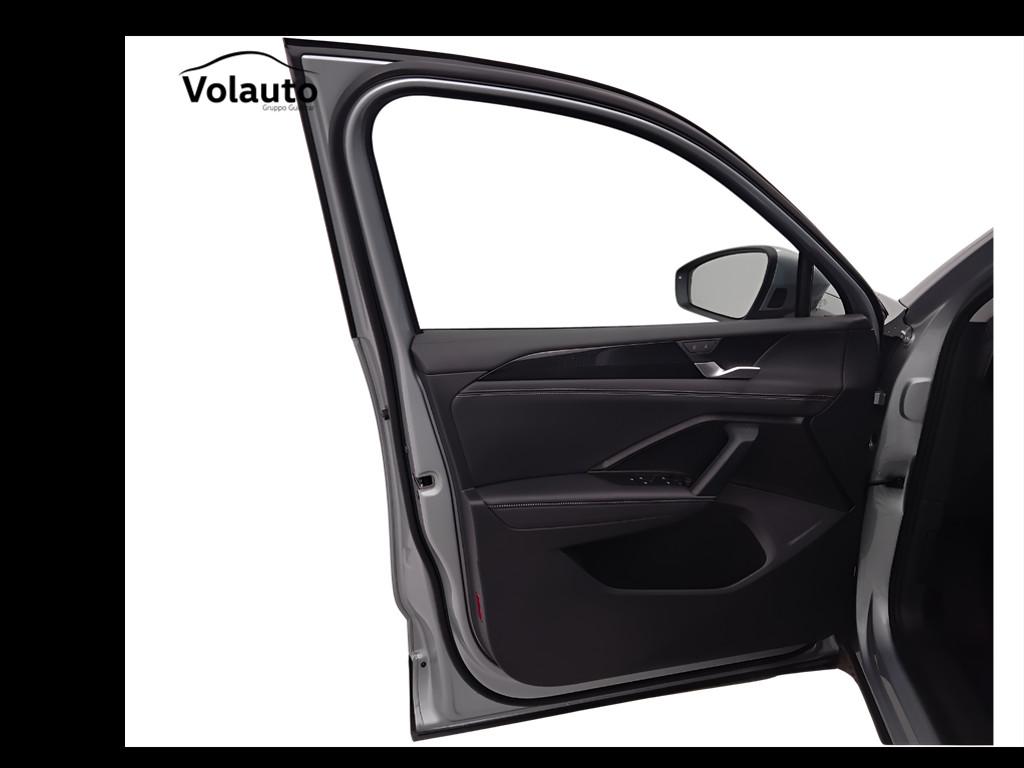 VOLKSWAGEN Tiguan III 2024 - Tiguan 2.0 tdi Life 150cv dsg