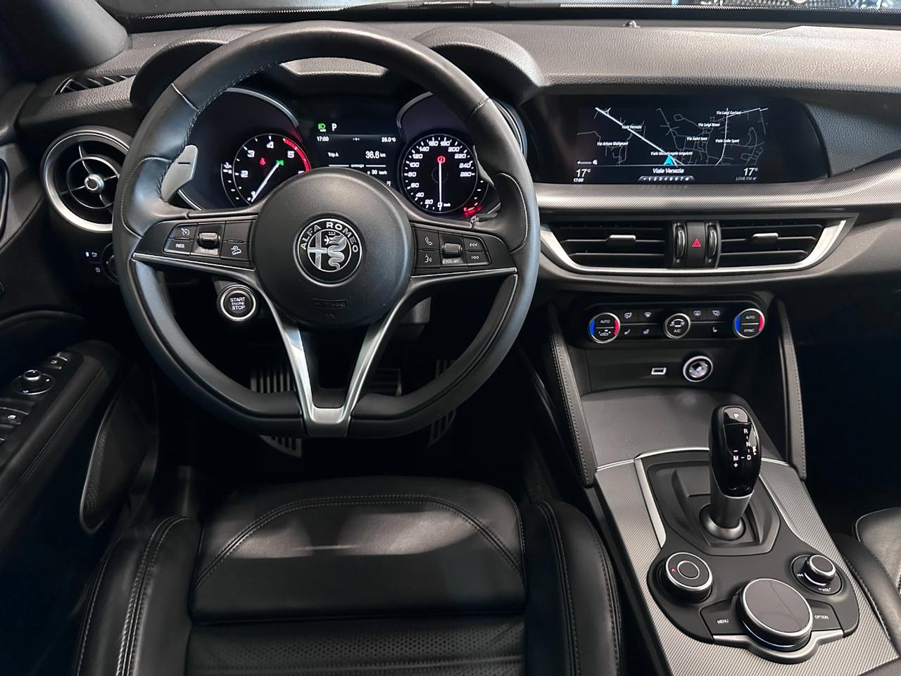 Alfa Romeo Stelvio 2.2 t Executive Q4 210cv auto my19