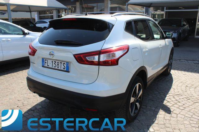 NISSAN Qashqai 1.6 dCi 4WD N-Connecta TETTO