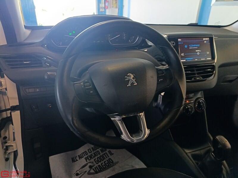 Peugeot 208 ALLURE PureTech 82cv GPL