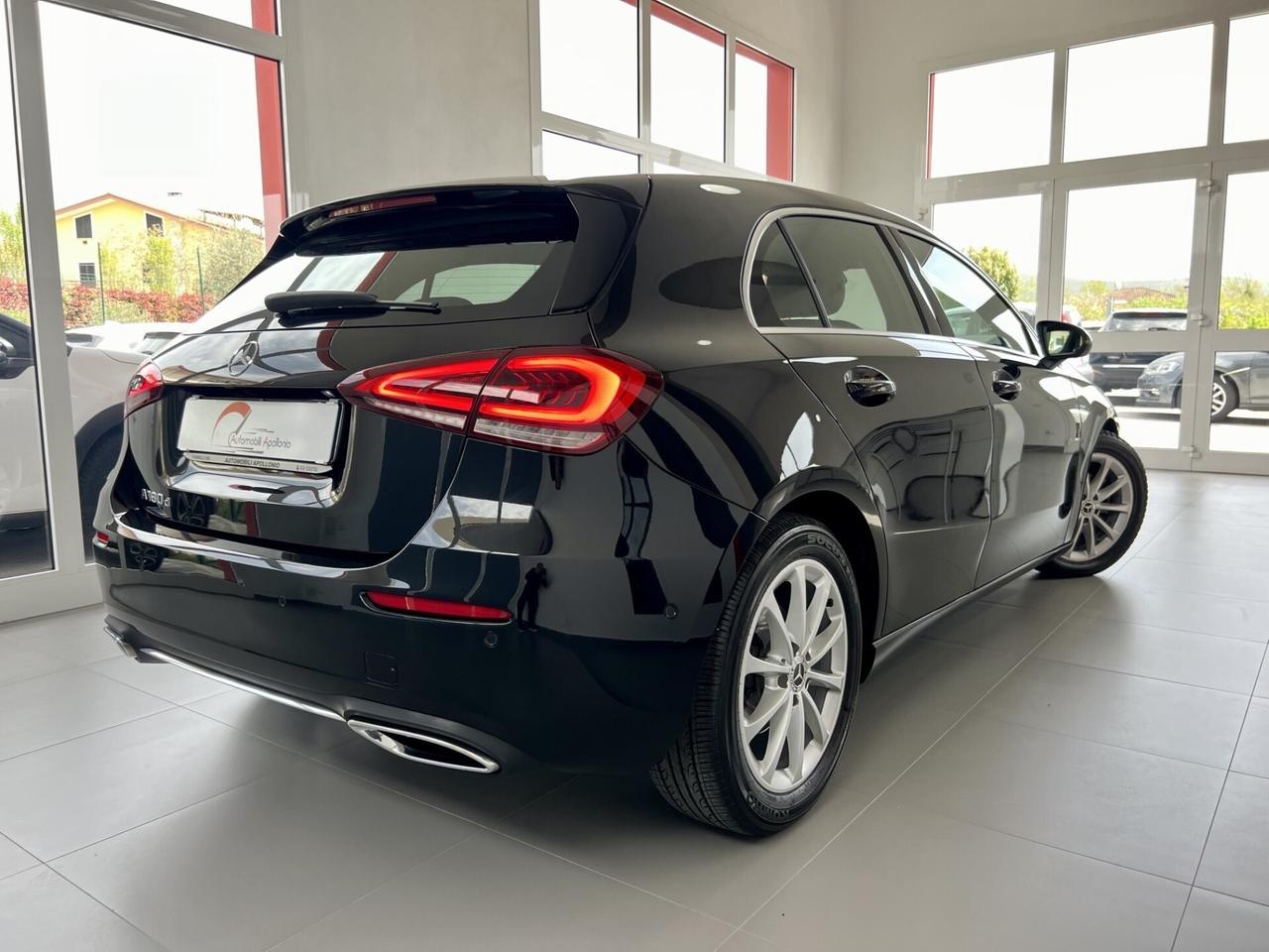 MERCEDES-BENZ A 180 d Aut. Business Extra - 2020