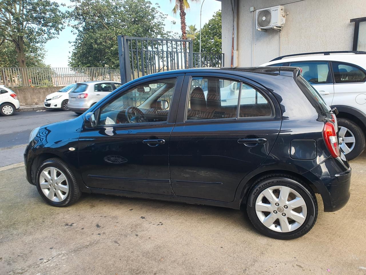 Nissan Micra 1.2 Cambio automatico