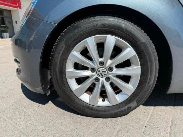 VOLKSWAGEN Maggiolino Maggiolino Cabrio 1.6 TDI...