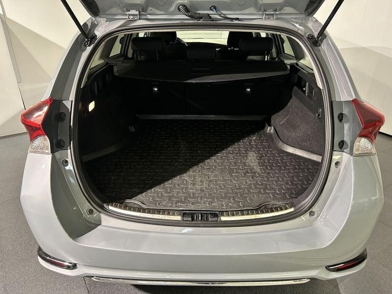 Toyota Auris Auris Touring Sports 1.8 Hybrid Style AREA C FREE