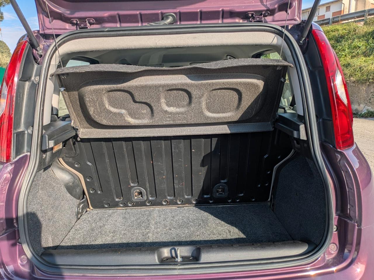 Fiat Panda 0.9 TwinAir Turbo Natural Power Lounge