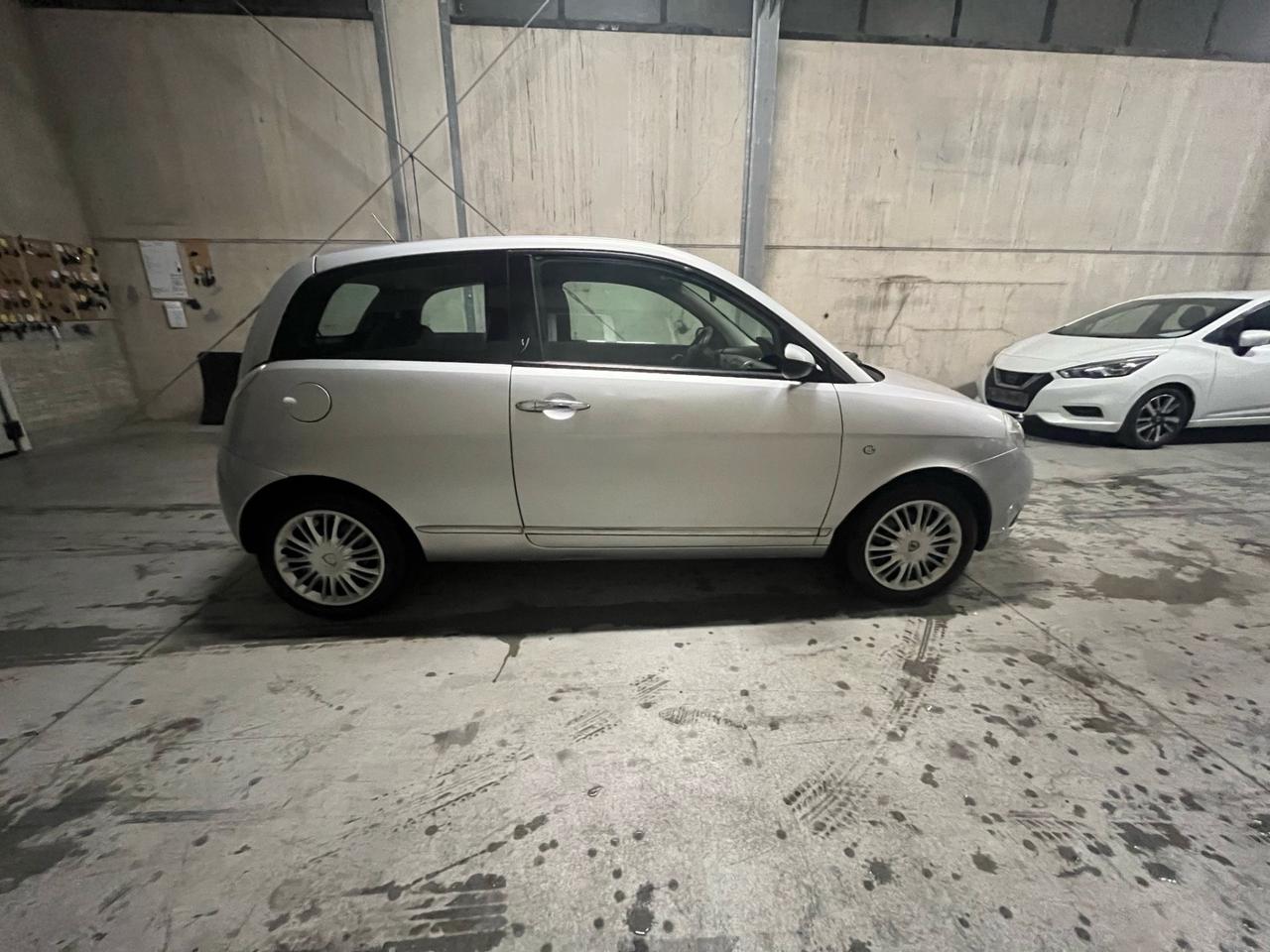 Lancia Ypsilon 1.3 MJT 75 Cv Modamilano 134000 km