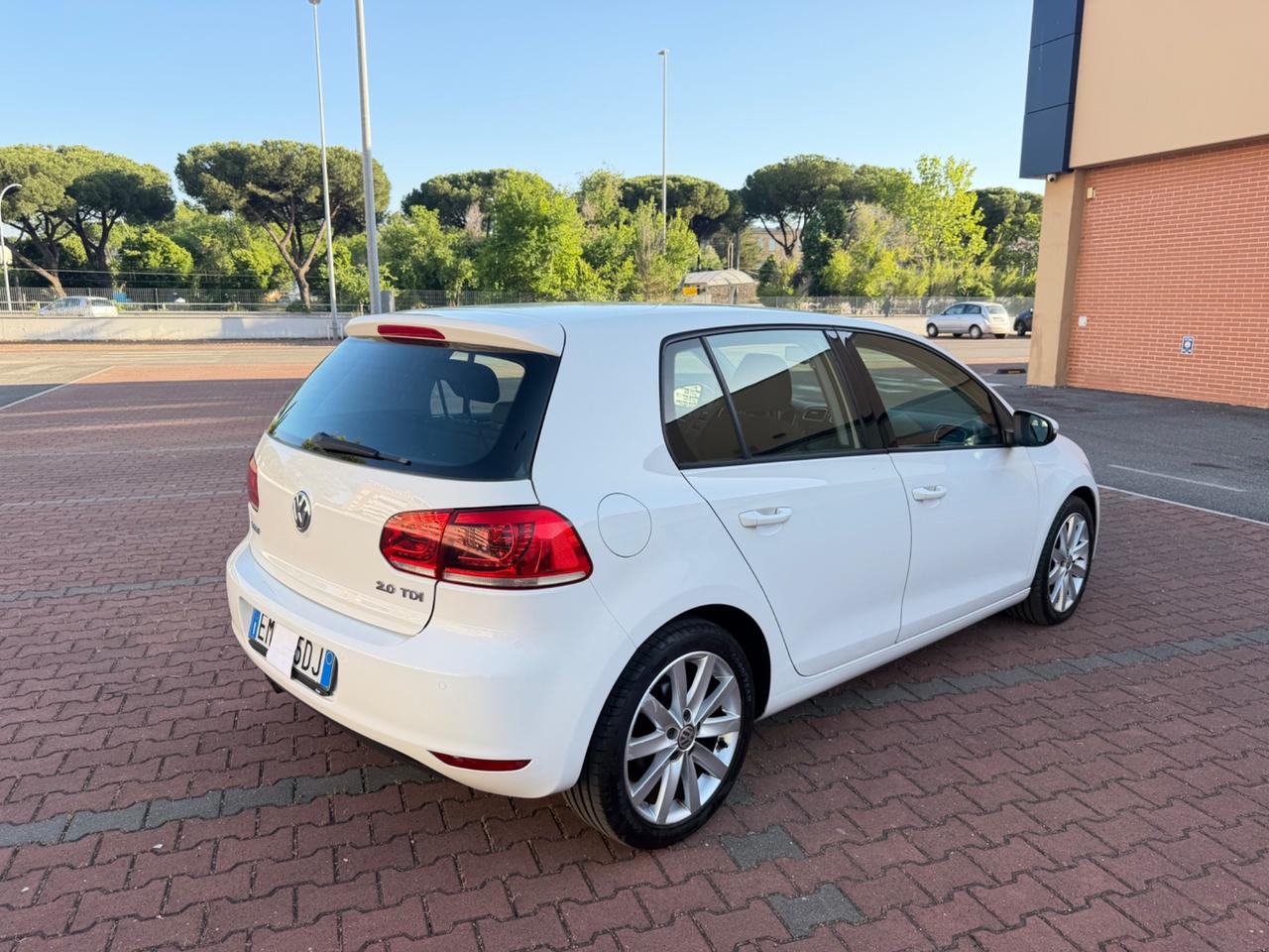 Volkswagen Golf 2.0 TDI Highline *KM 29.000*LED
