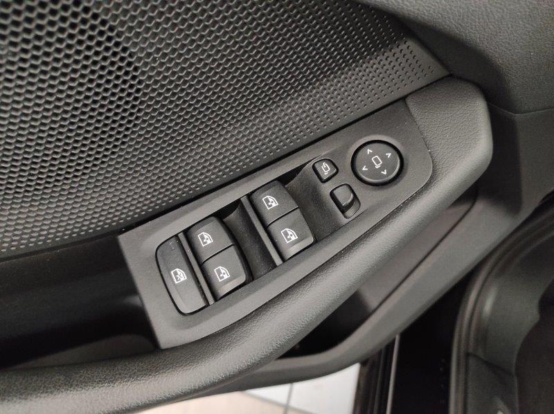 BMW Serie 1 (F40) - 116i 5p. Business Advantage
