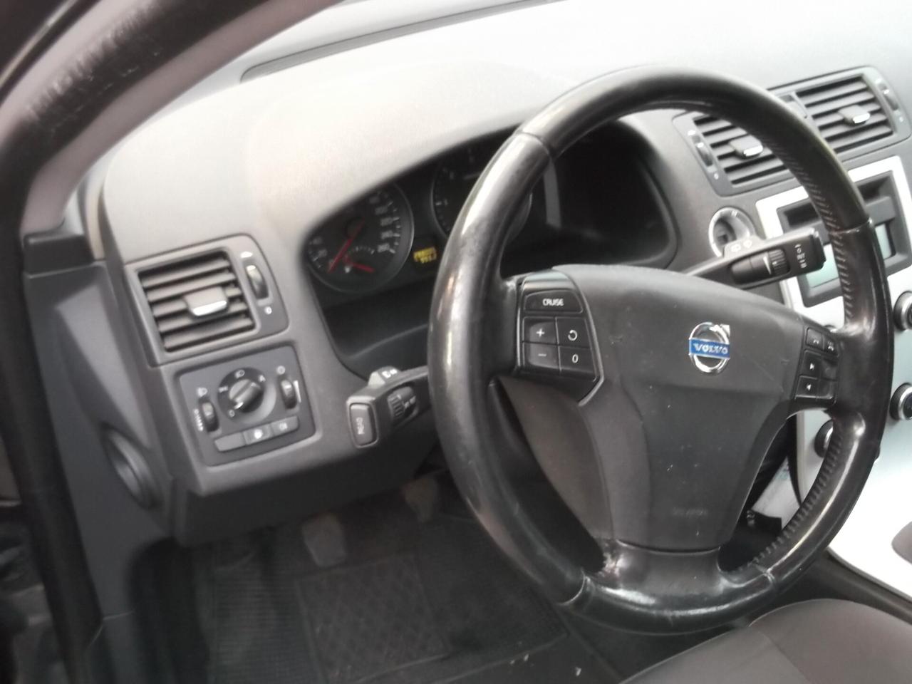 Volvo V50 D2 POLAR PLUS - 27