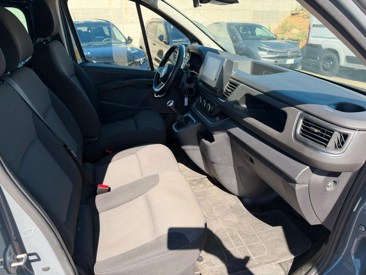 Nissan Primastar 2.0 dCi 150CV PL-TN Bus Acenta