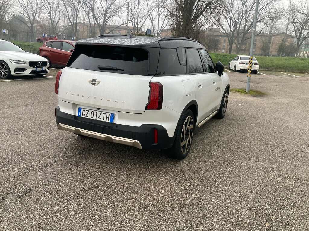 Mini Mini Countryman E Favoured