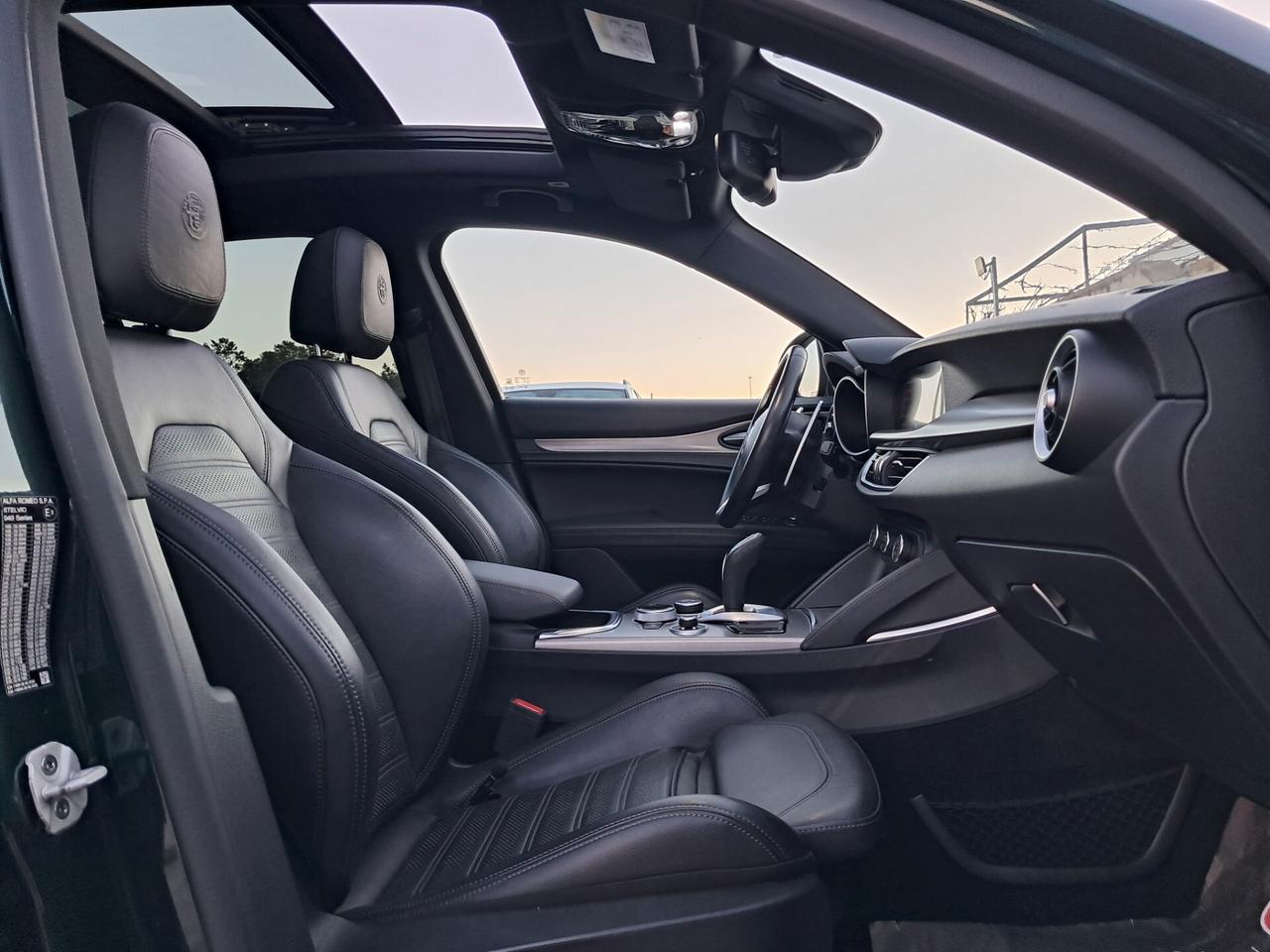 A. R. Stelvio VELOCE-210CV *Q4*TETTO*PELLE*CERCHI21"