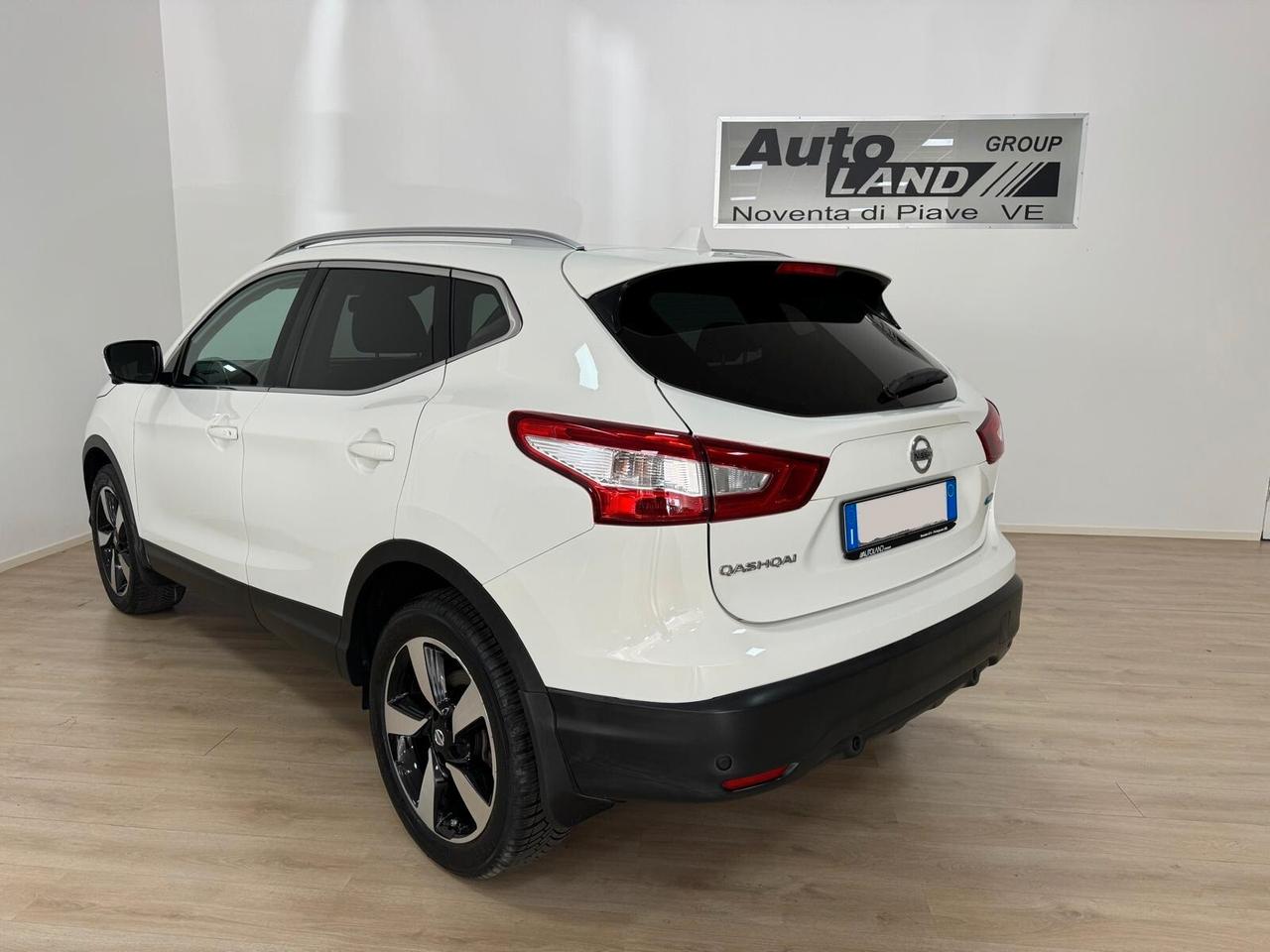 Nissan Qashqai 1.5 dCi 360