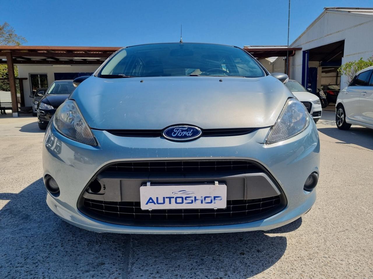 Ford Fiesta 1.4 5 porte Bz.- GPL Titanium