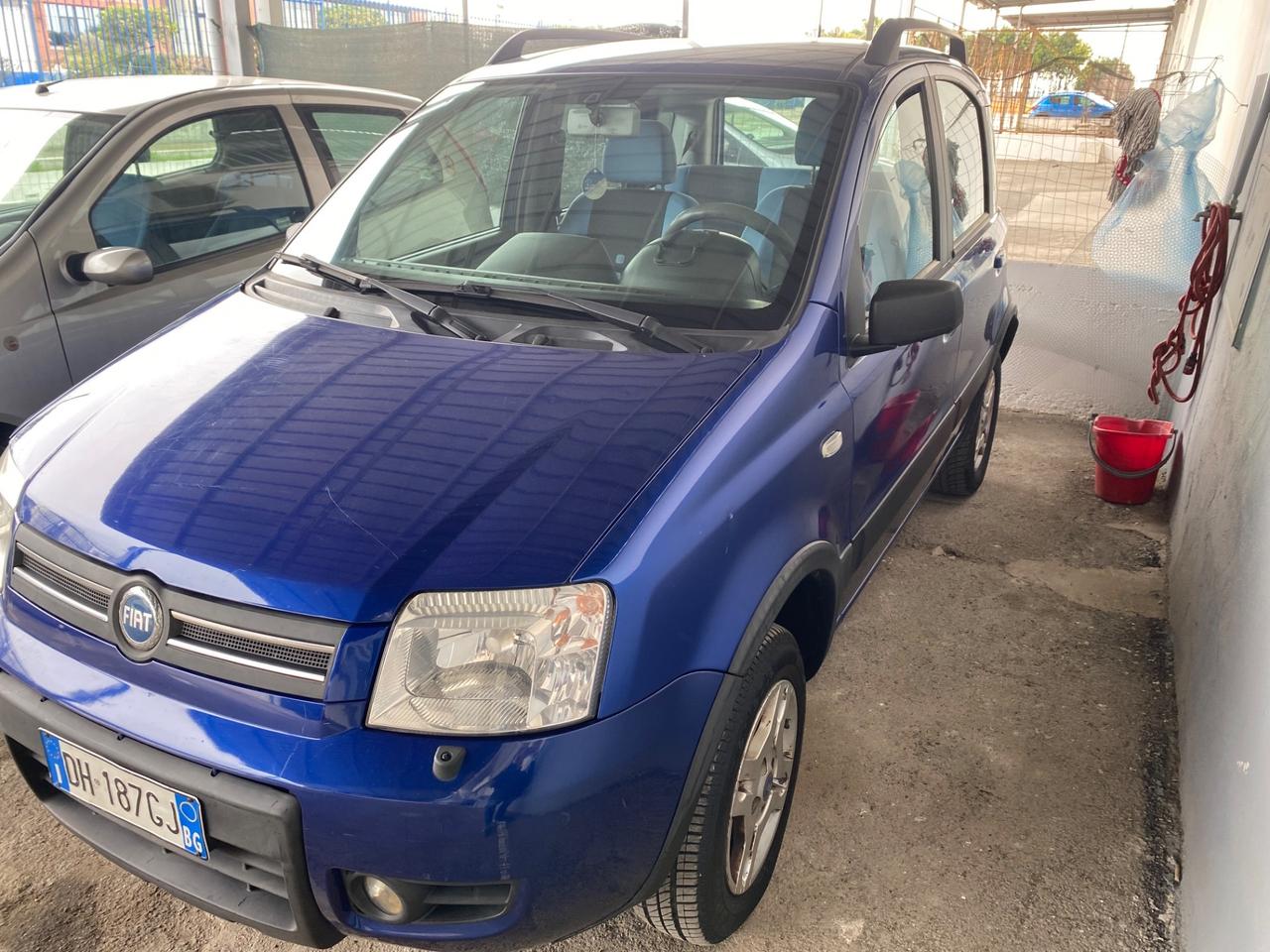 Fiat Panda 1.3 MJT 16V 4x4 Climbing