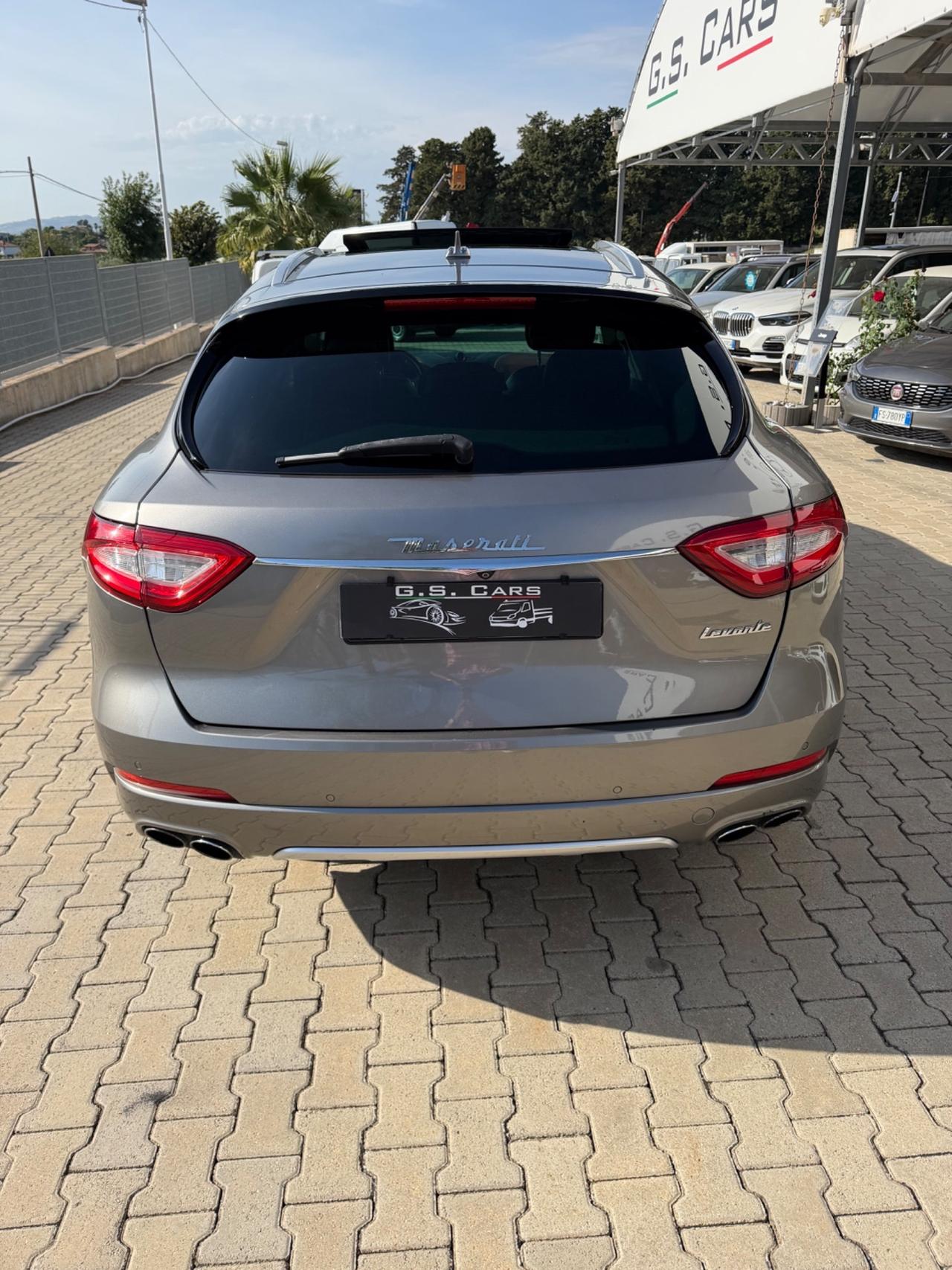 Maserati Levante 430CV BENZINA