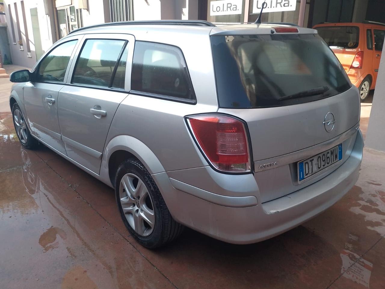 Opel Astra 1.7 CDTI - 2009