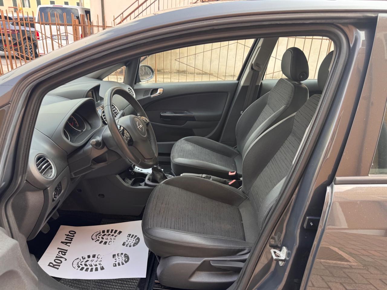 Opel Corsa 1.2 Benzina - GPL Ok Neopatentati