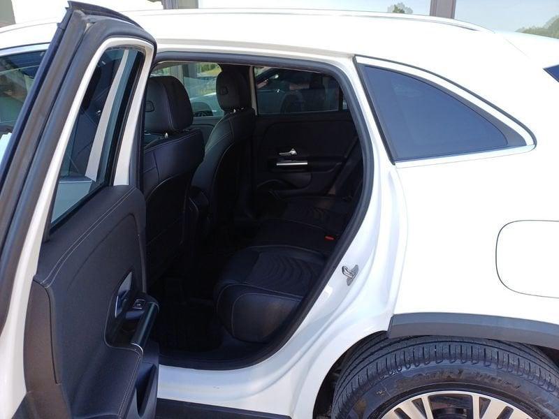 Mercedes-Benz GLA GLA 200 d 4matic Progressive Advanced Plus