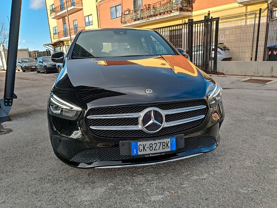 Mercedes-benz B 180 B 180 d Premium Navi, Tetto Panoramico, Fari FULL LED!