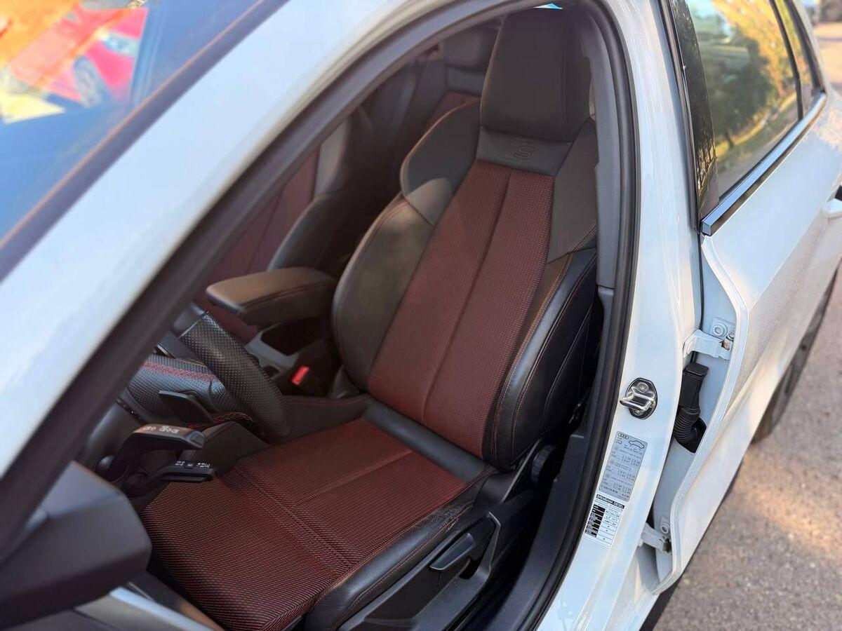 Audi S3 Sportback S3 2.0 tfsi Sport Attitude quattro s-tronic