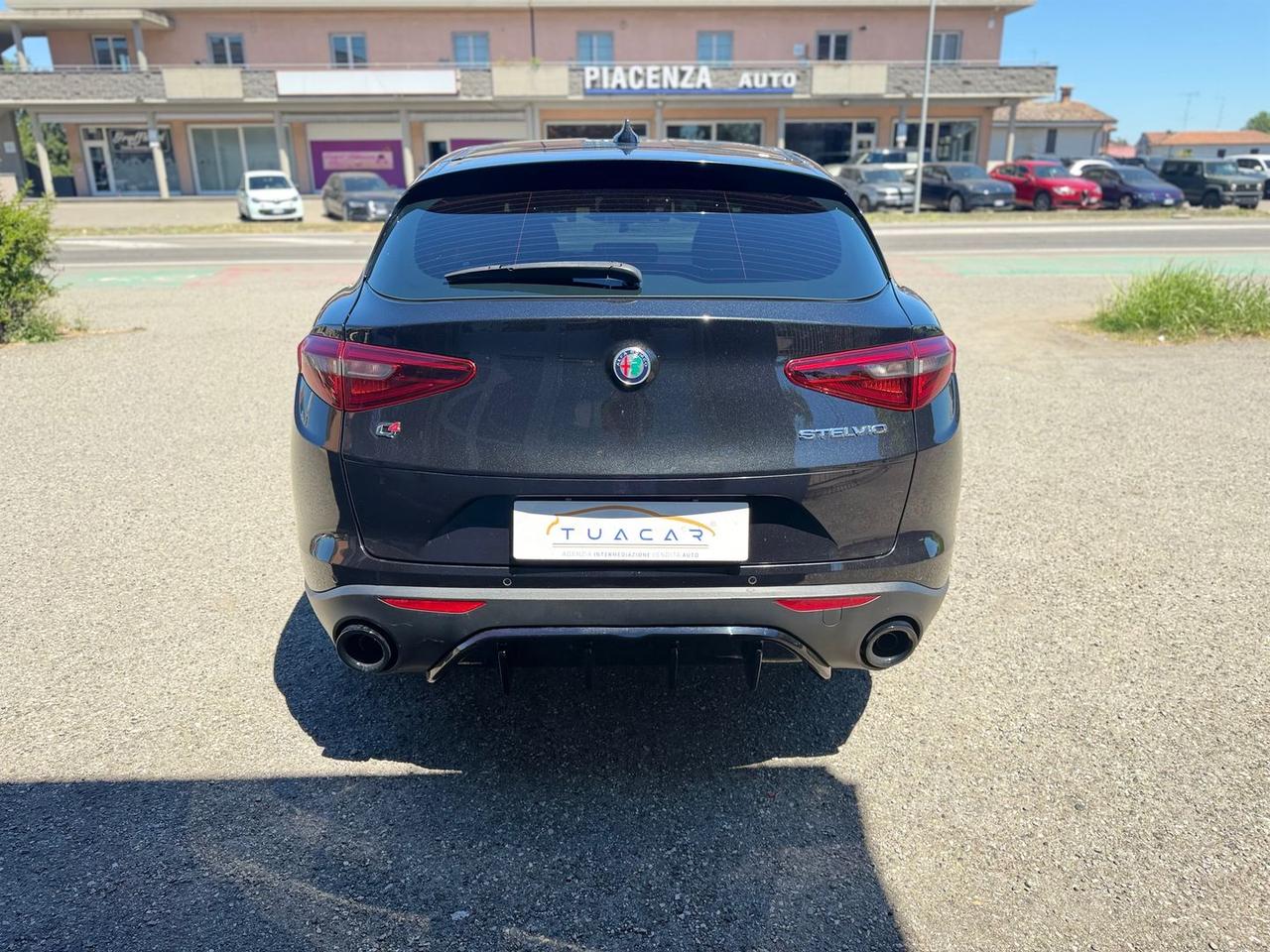Alfa Romeo Stelvio Executive 2.2 #11317
