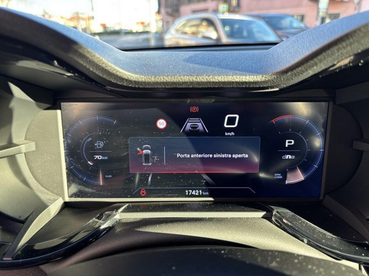 Alfa Romeo Junior 1.2 136 CV Hybrid eDCT6 Speciale FULL LED-NAVI-18"