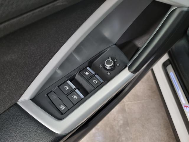 AUDI Q3 SPB 35 TFSI S tronic S line edition