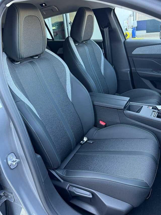 Peugeot 308 BlueHDi 130 S&S EAT8 Allure