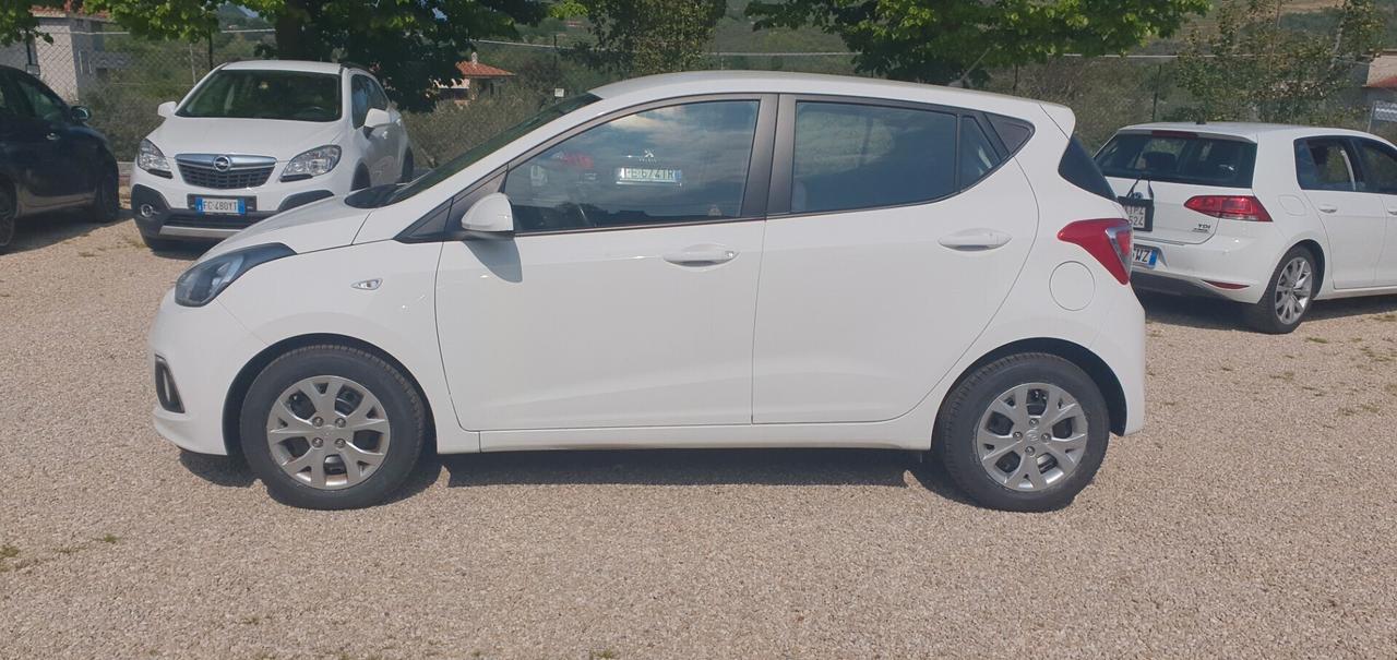 Hyundai i10 1.0 LPGI Econext Sound Edition