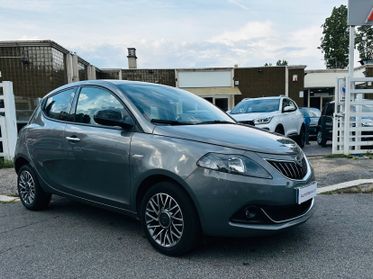 Lancia Ypsilon VERSIONE GOLD HYBRID IVA ESPOSTA