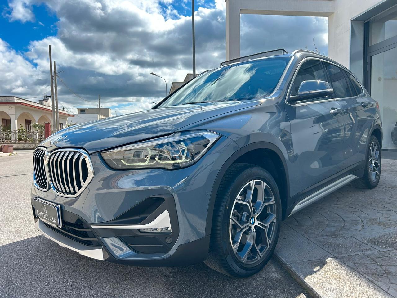 Bmw X1 18d SDRIVE XLINE AUTOM TETTO/LED/PELLE-2020