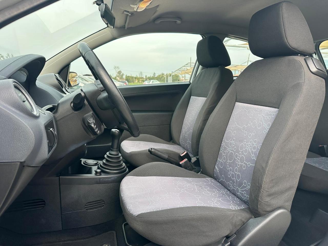 Ford Fiesta 1.2 Benzina