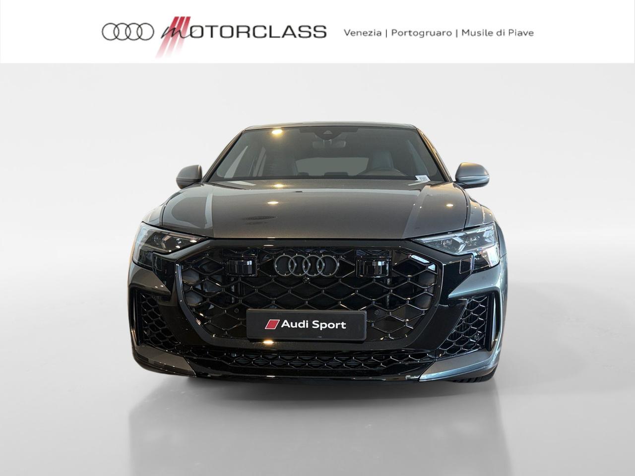Audi RSQ8 rs 4.0 v8 mhev 48v 640cv performance tiptronic