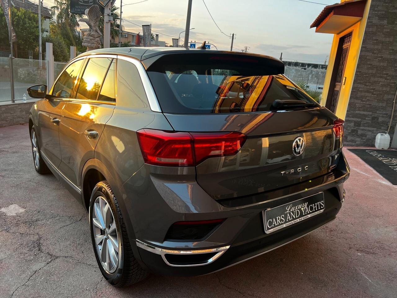 Volkswagen T-Roc 2.0 TDI 150 CV DSG -4 MOTION-2019