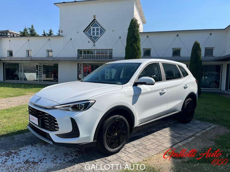 MG ZS 1.5 Standard-SENZA VINCOLI DI FINANZIAMENTO