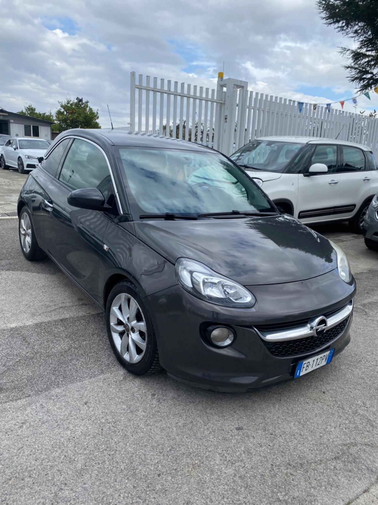 Opel Adam 1.2 70 CV