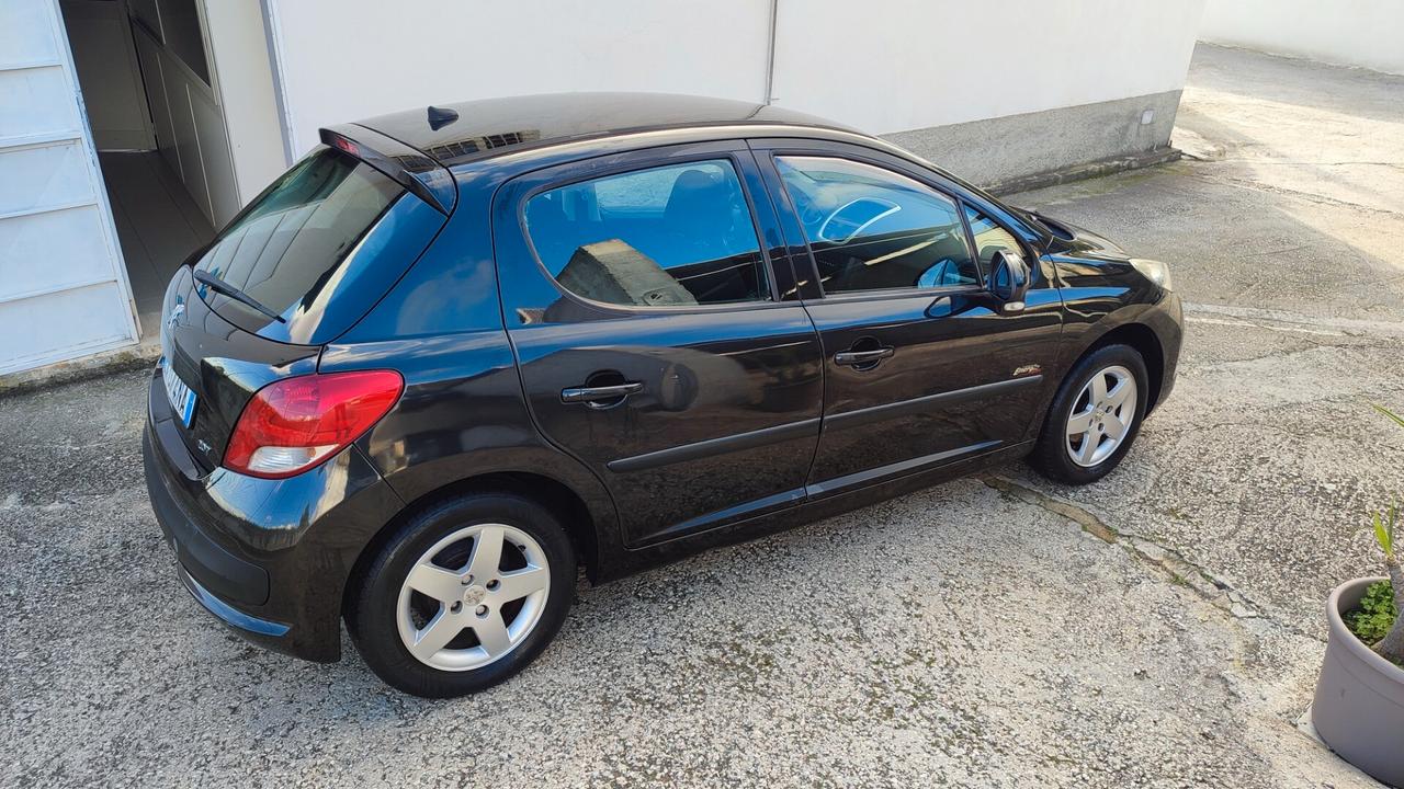 Peugeot 207 1.4 HDi 70CV 5p. Energie Sport