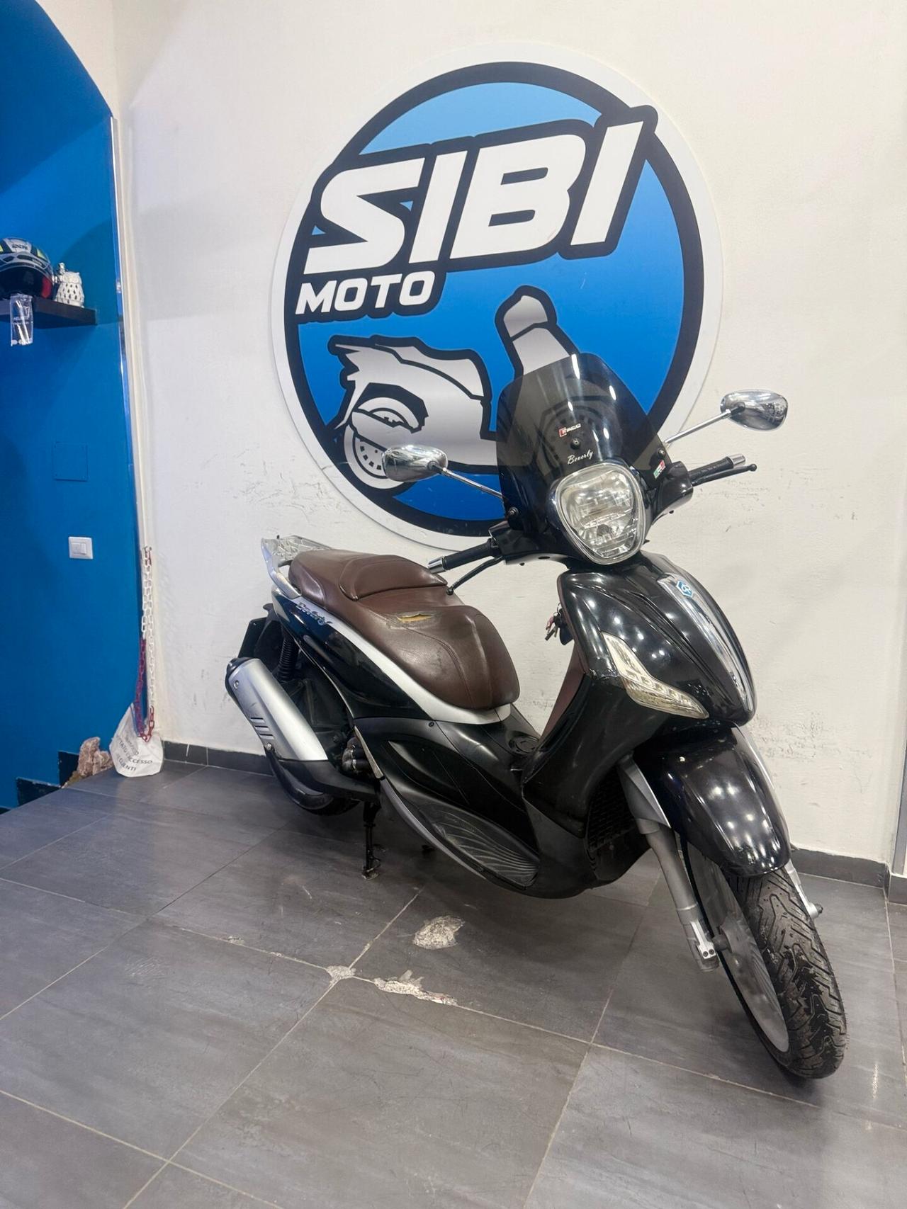 Piaggio Beverly 300 LED