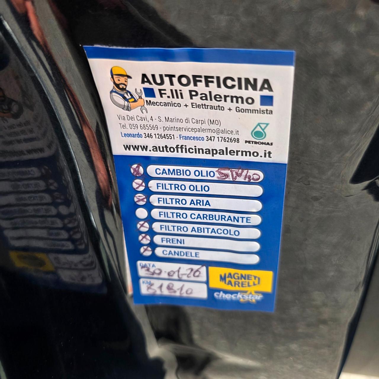 Lancia Ypsilon 0.9 TwinAir 85 CV 5 porte Metano Ecochic Gold