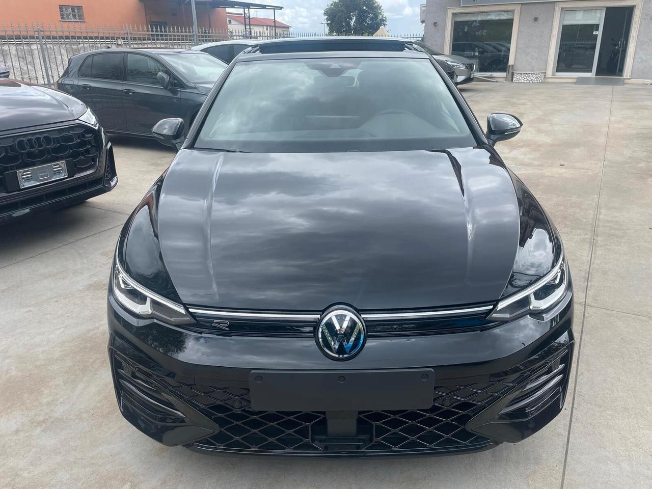 Volkswagen Golf 2.0 TDI 150 CV DSG SCR R-Line